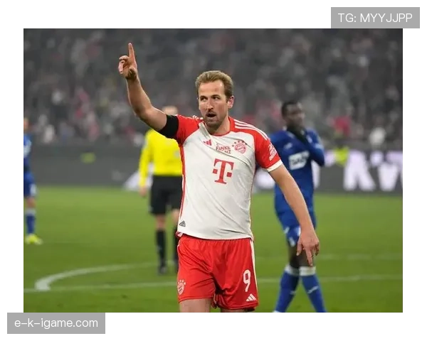 穆西亚拉坚定表态未来将继续效力拜仁，展现高度忠诚