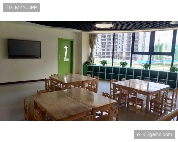 揭秘Vini巅峰之路:深度解析训练与饮食成就职业辉煌 揭秘Vini巅峰之路:深度解析训练与饮食成就职业辉煌